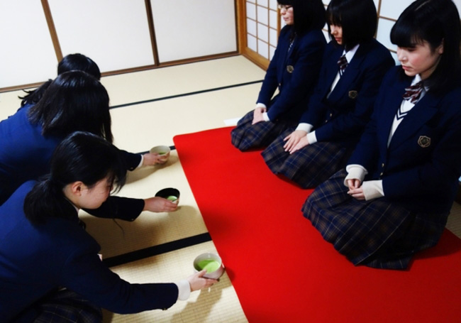 茶道部 | 学校法人水谷学園 出雲北陵中学・高等学校 茶道部 | 学校法人水谷学園 出雲北陵中学・高等学校