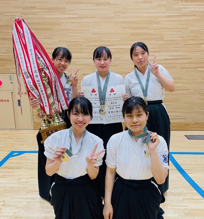 団体優勝